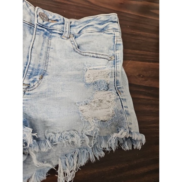 American Eagle Sz 6 Shorts Cut Off Distressed Light Wash Next Level Stretch - Picture 3 of 8